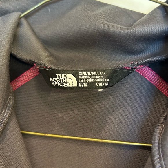 North Face light weight jacket - Picture 3 of 3